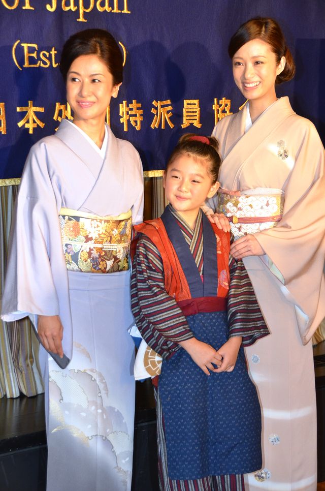 新妻・上戸彩、艶やかな着物姿…フォトギャラリー：フォトギャラリー