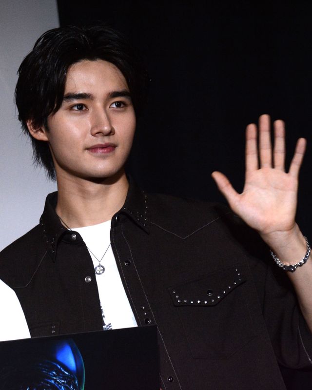 藤岡弘、長女・天翔愛とエイリアンの卵を回収！ドラマ「エイリアン：アース」配信直前イベント（14枚目）