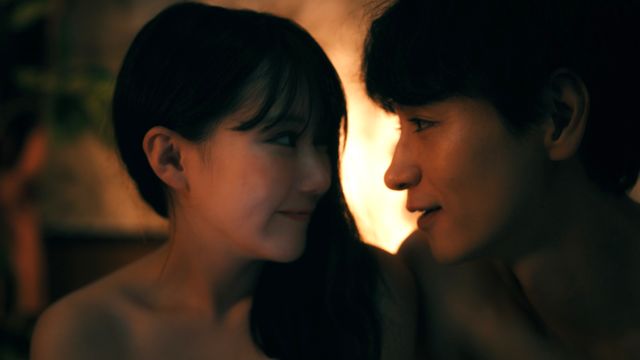 冒頭から衝撃！莉子×杢代和人「3年C組は不倫してます。」初回場面写真（2枚目）