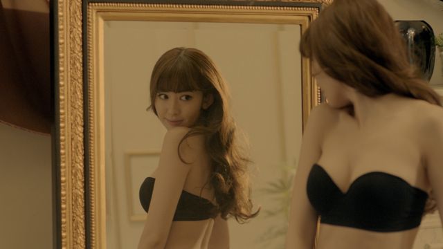 こじはるの下着姿満載！「PEACH JOHN」新CMフォトギャラリー（10枚目）