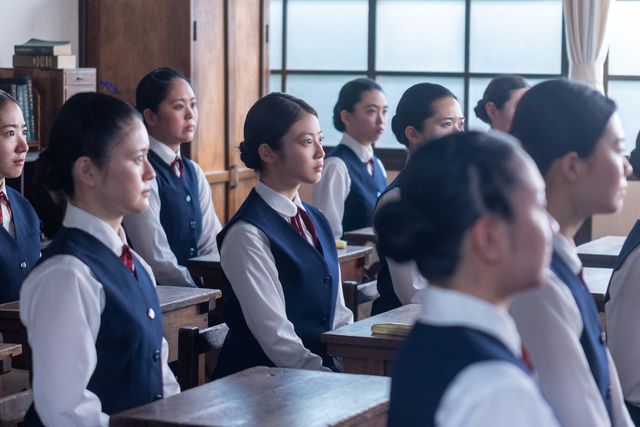 座間（山寺宏一）たちが歌う！朝ドラ「あんぱん」第27回（4枚目）