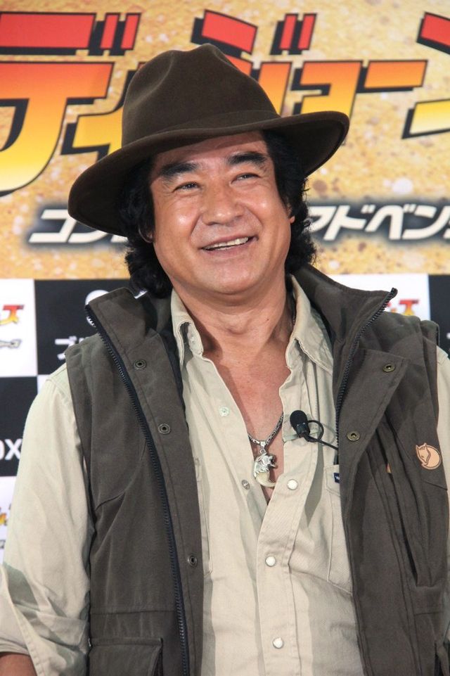 藤岡弘、が華麗な鞭使いを披露！ブルーレイBOX「インディ・ジョーンズ コンプリート・アドベンチャーズ」の発売記念イベントフォトギャラリー：フォトギャラリー