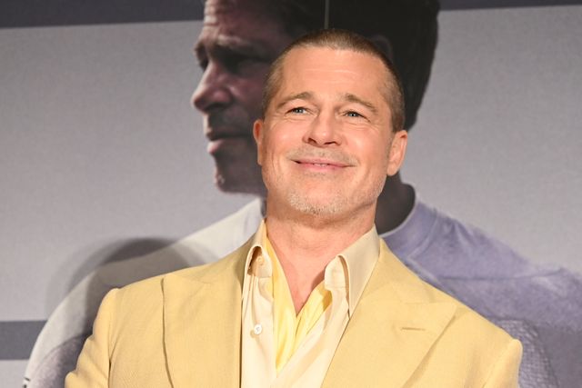 ブラッド・ピット、黄色の法被が似合う！映画『F1(R)／エフワン』来日舞台あいさつ（2枚目）