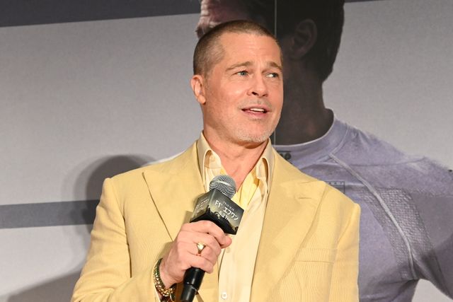 ブラッド・ピット、黄色の法被が似合う！映画『F1(R)／エフワン』来日舞台あいさつ（8枚目）