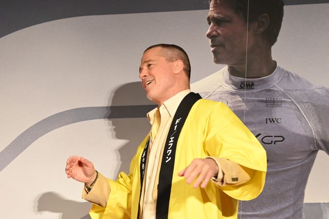 ブラッド・ピット、黄色の法被が似合う！映画『F1(R)／エフワン』来日舞台あいさつ（10枚目）