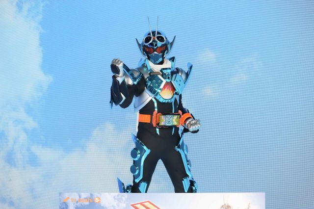 「仮面ライダーガッチャード」主要キャスト7人決定！制作発表会見（12枚目）