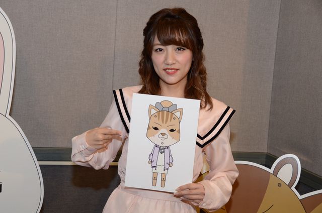 ロペとアキラ先輩を抱っこする高橋みなみ！「紙兎ロペ」アフレコ現場フォトギャラリー（2枚目）