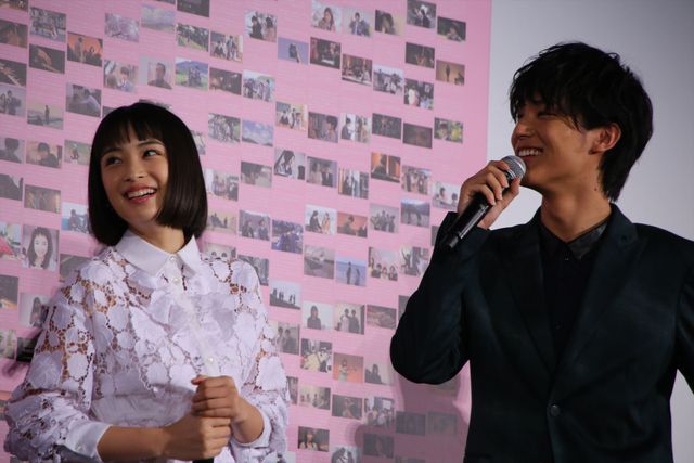 山崎賢人＆広瀬すず、感無量！『四月は君の嘘』初日舞台挨拶フォトギャラリー（7枚目）