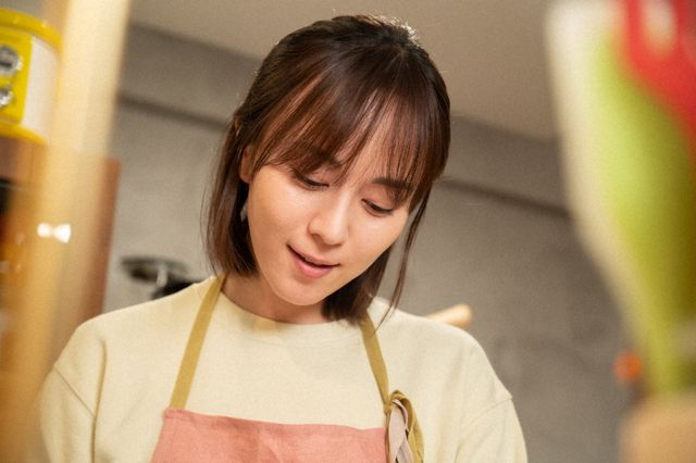 「作りたい女と食べたい女」野本さん＆春日さん、初回場面写真：フォトギャラリー