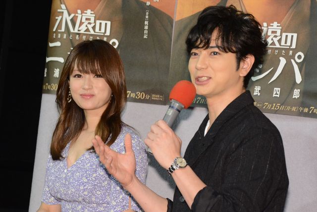 松本潤、NHK主演ドラマ会見で深キョンとトーク：フォトギャラリー