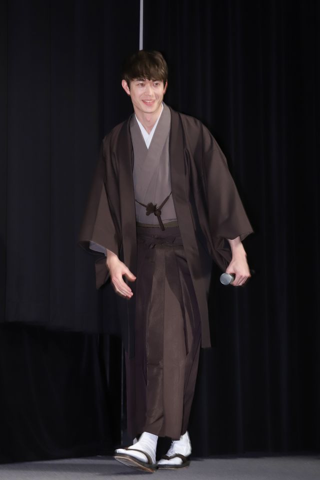 宮沢氷魚＆藤原季節、袴姿で登場！『his』完成披露試写イベント：フォトギャラリー