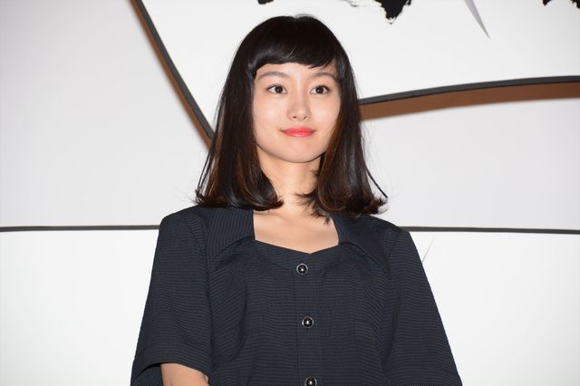 豪快！紙飛行機を飛ばす内野聖陽、忽那汐里ら『海難1890』初日舞台あいさつフォトギャラリー（8枚目）