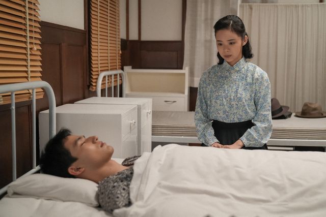 愛助が血を吐いて…「ブギウギ」第79回の場面写真：フォトギャラリー