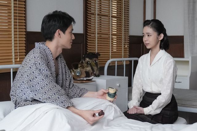 愛助が血を吐いて…「ブギウギ」第79回の場面写真（5枚目）