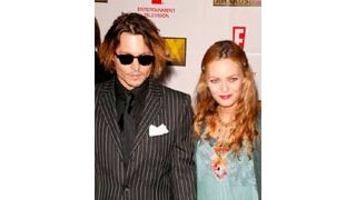 ジョニー・デップ、カリブの島を購入