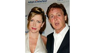 ポール・マッカートニー、ビートルズ映画40周年を祝う