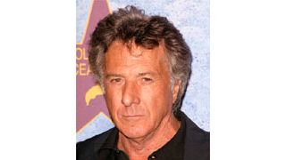 ダスティン・ホフマン、実生活でもヒーローに