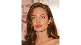 アンジェリーナ・ジョリー、スーダン訪問