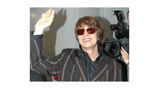 ヨン様、成田にファンが3,500人!