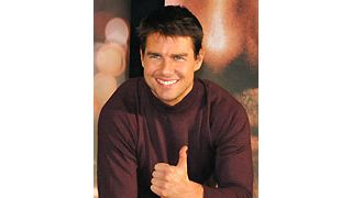 トム・クルーズ、アイスクリーム屋で5000ドルの寄付