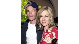 ルーク・ペリー、ジェニー・ガースと再び共演