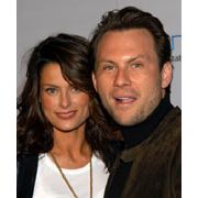 クリスチャン・スレーター、正式に離婚