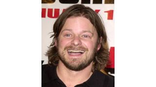 スティーヴ・ザーン、美人女優ふたりと裸の付き合い？