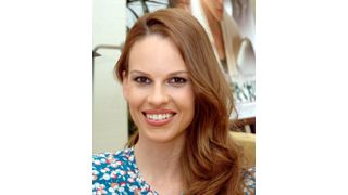 ヒラリー・スワンク、仕事も家庭も絶好調