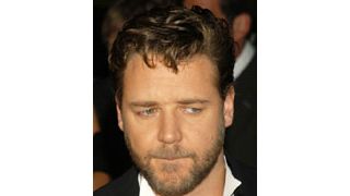 ラッセル・クロウ、暴行容疑で逮捕