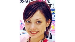 ママになった土屋アンナ「ウチの子ぜんぜん手がかからない！」