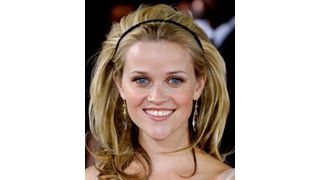 リース・ウィザースプーン、今度はディズニーランドでパパラッチと衝突