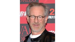 スティーヴン・スピルバーグ、ハリケーン基金に150万ドルを寄付