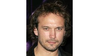 ヴァンサン・ペレーズ、SFスリラーへ出演