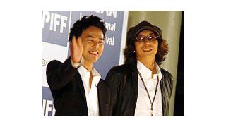 妻夫木、釜山映画祭で韓流スターに負けない人気！