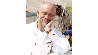 ジョン・マルコヴィッチ、300人の女子大生とベッドイン？