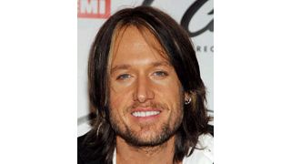 ニコール・キッドマン、左手の薬指に指輪が