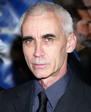 007 のリー タマホリ監督 売春容疑で逮捕 シネマトゥデイ