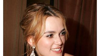 キーラ・ナイトレイ、スカーレット・ヨハンソン、ヌードを披露