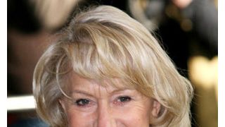 ヘレン・ミレン、英国女王のつつましさを賞賛