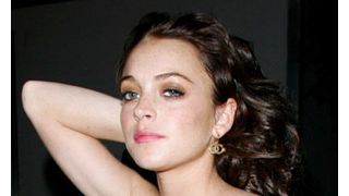 リンジー・ローハン、ろう人形になる？