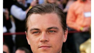 レオナルド・ディカプリオ、母の日に植樹