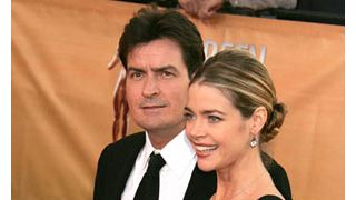 チャーリー・シーン、デニース・リチャーズに対し、殺すと脅迫?