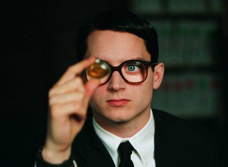 イライジャ・ウッド、9メートルの昆虫の値段にびっくり！