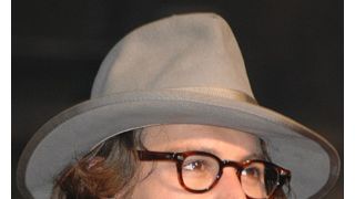 ジョニー・デップ、ティーン・チョイス賞で大人気