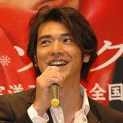 金城武が久しぶりの日本で大ハシャギ! 恋愛トークさく裂!!