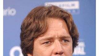 ラッセル・クロウ、バズ・ラーマン監督作は「慈善映画」