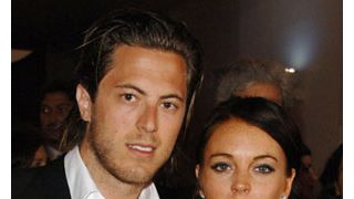 ハリー・モートン、「リンジーとは別れた」