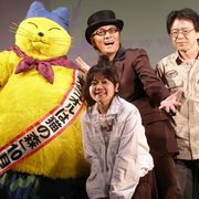 石井竜也、全身黒タイツに「前隠せなくて…」と大赤面!