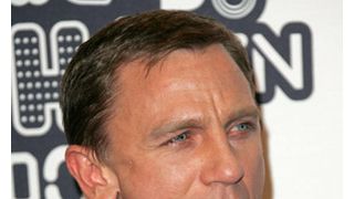 ダニエル・クレイグ、007の爆弾シーンについて忠告