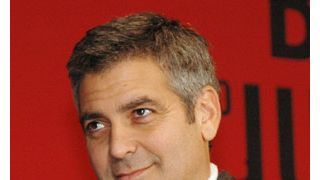 ジョージ・クルーニー、「トムとケイティの結婚式なんて知らない」